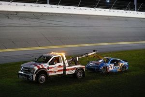 La loca experiencia de Castroneves en la Daytona 500 de la NASCAR 