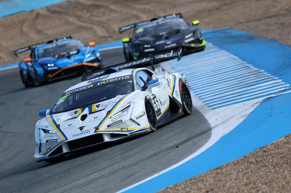#66 Piergiacomo Randazzo, Stephane Tribaudini, Vincenzo Sospiri Racing 