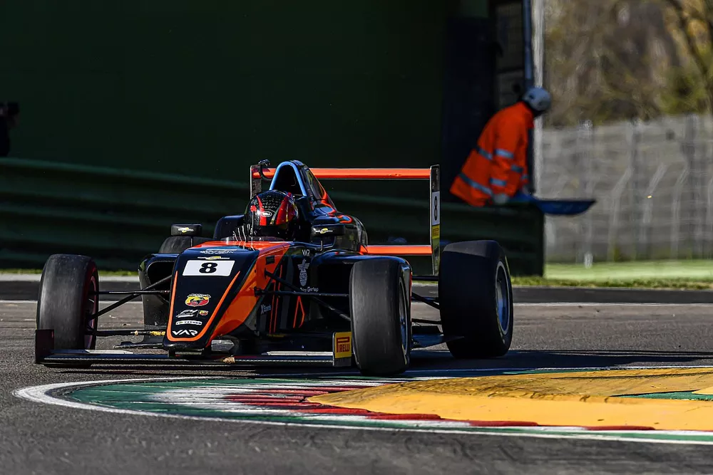 Han Cenyu 'McQueen', Van Amersfoort Racing