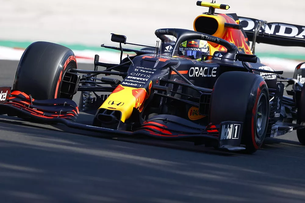 Sergio P&eacute;rez, Red Bull Racing RB16B