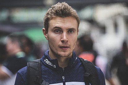 Sirotkin : Hamilton n’a rien fait de mal, "il en a même trop fait"