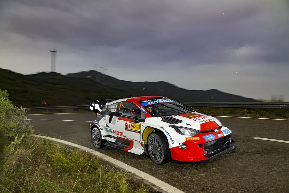 Sebastien Ogier, Benjamin Veillas, Toyota Gazoo Racing WRT Toyota GR Yaris Rally1
