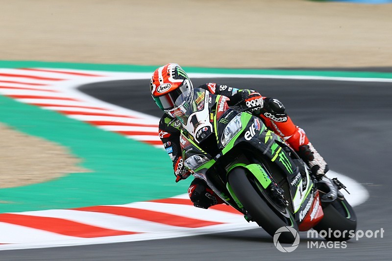 Magny-Cours, Gara 1: mai nessuno come Rea che vince la gara e conquista il quarto titolo mondiale in SBK