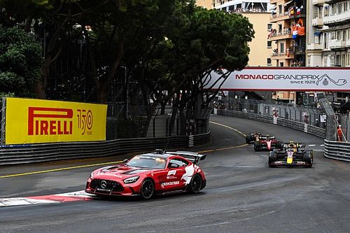 Pilotos de F1 no entienden los retrasos en el arranque de M&oacute;naco