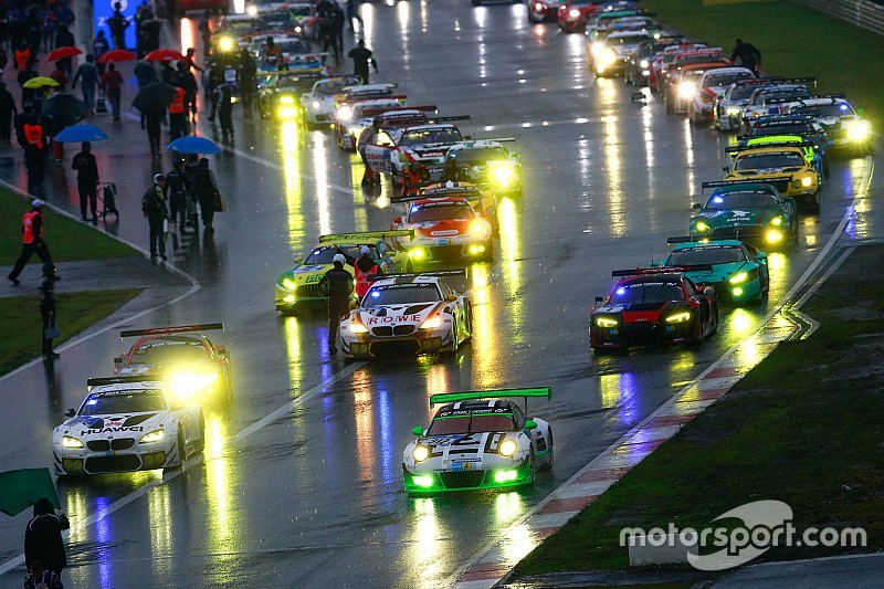 Video: Die Höhepunkte des 24h-Rennens an der Nürburgring-Nordschleife