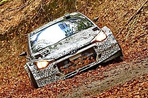 M&aacute;s de 900 km de pruebas sobre asfalto en Italia para el Hyundai i20 R5
