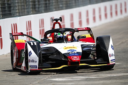 EL1 - Di Grassi en tête, Buemi dans le mur