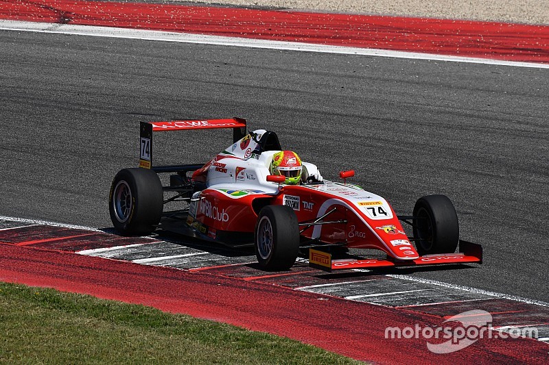 Enzo Fittipaldi centra tutte e tre le pole position a Misano