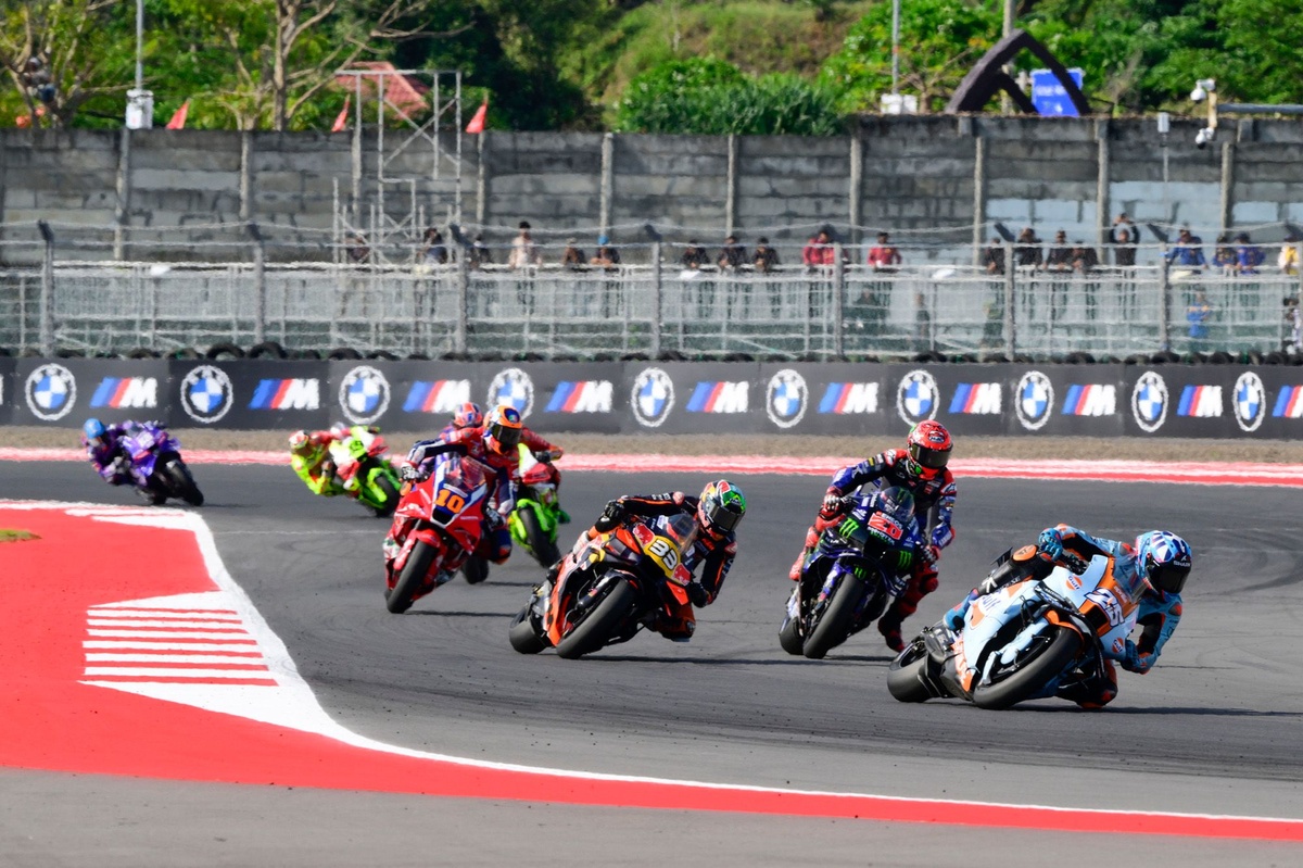 MotoGP | Marini e Fernandez si accusano a vicenda per una battaglia "poco intelligente"