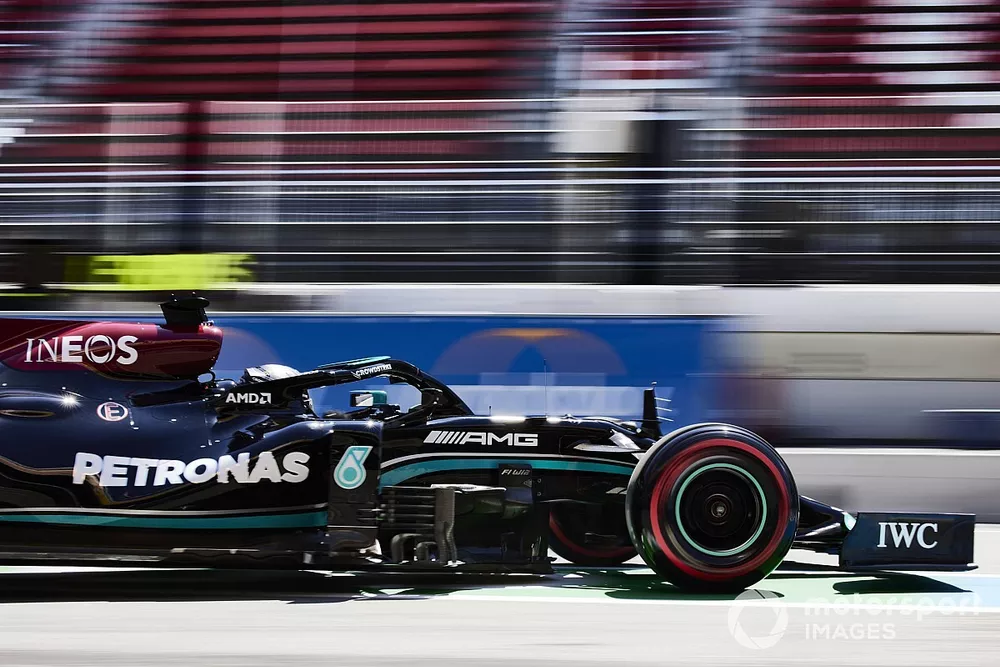 Lewis Hamilton, Mercedes W12