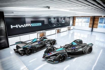 Paffett lesz a HWA Racelab egyik versenyzője a Formula E-ben