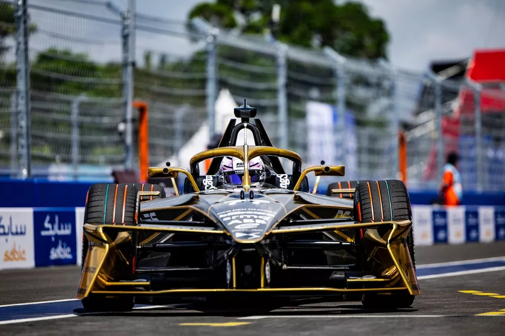 Taylor Barnard, Maximilian Gunther, DS Penske Team