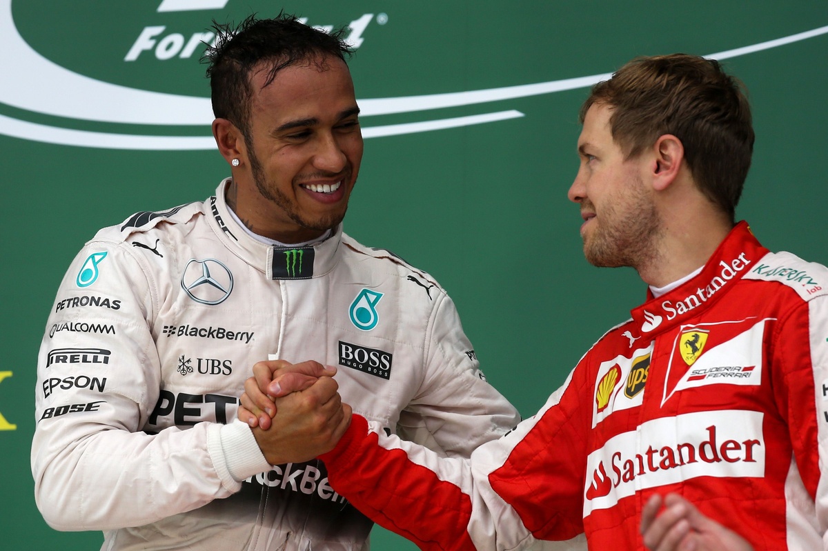 Le conseil de Vettel à Hamilton pour réussir chez Ferrari