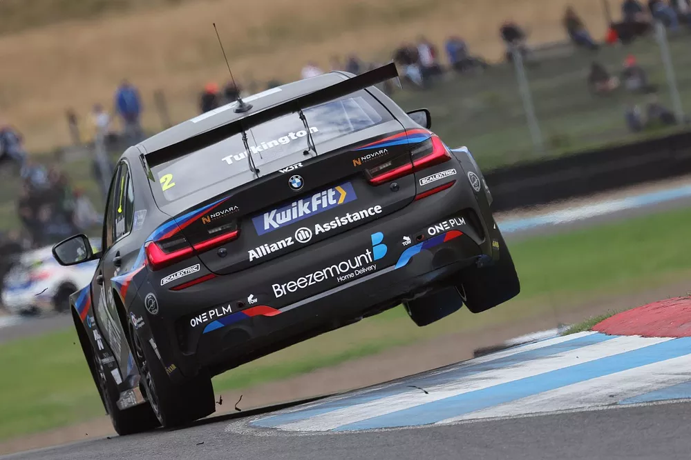 Colin Turkington BTCC Knockhill 2021 qualifying JEP