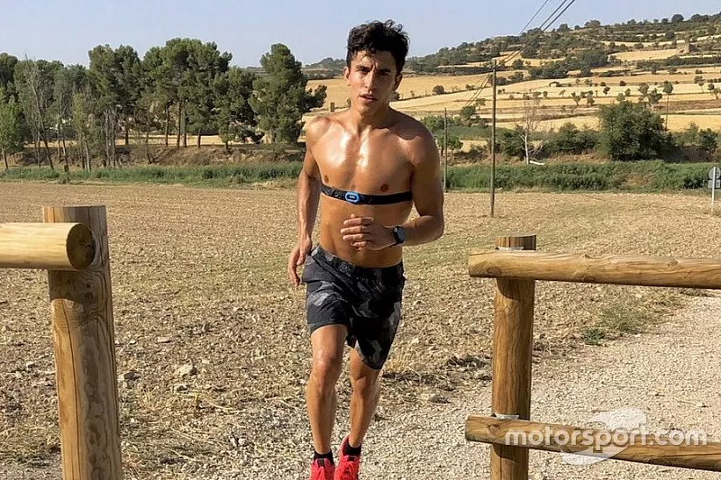 Marc M&aacute;rquez, entrenando en sus vacaciones