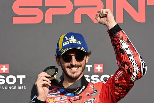Bagnaia y su victoria en la sprint en Japón: "Más vale tarde que nunca"