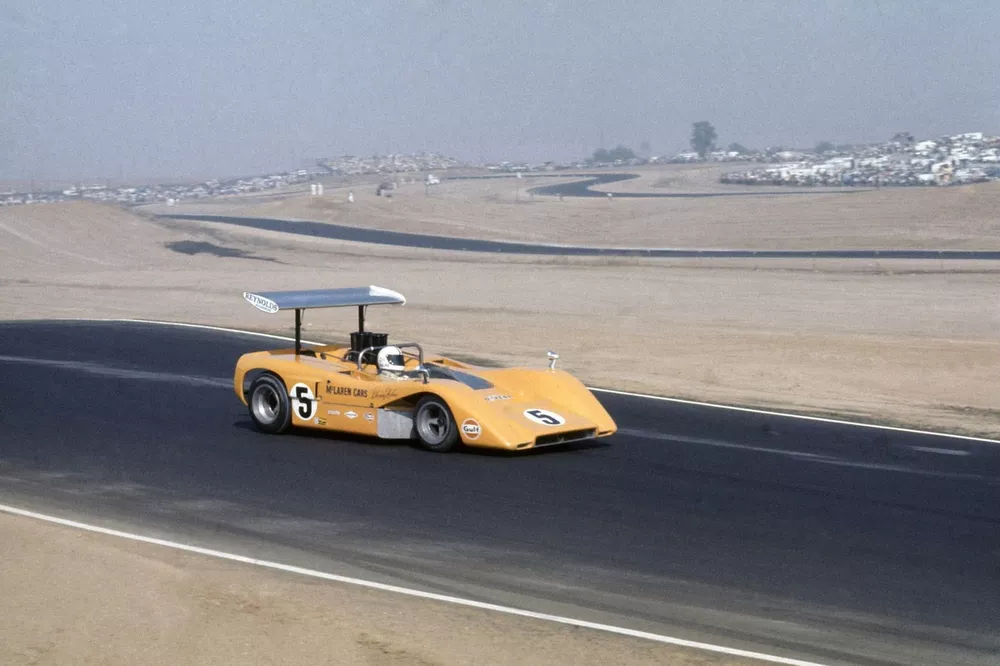 Denny Hulme, McLaren M8B-Chevrolet