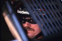 El recuerdo de la muerte de Dale Earnhardt en las Daytona 500 de 2001