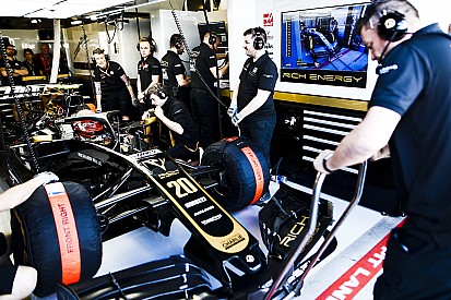Haas не змогла уникнути штрафу за небезпечний виїзд Магнуссена