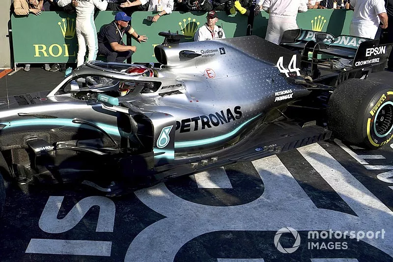 Second place Lewis Hamilton, Mercedes AMG F1, in Parc Ferme