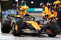 Red Bull está atento a la "arriesgada" suspensión de McLaren