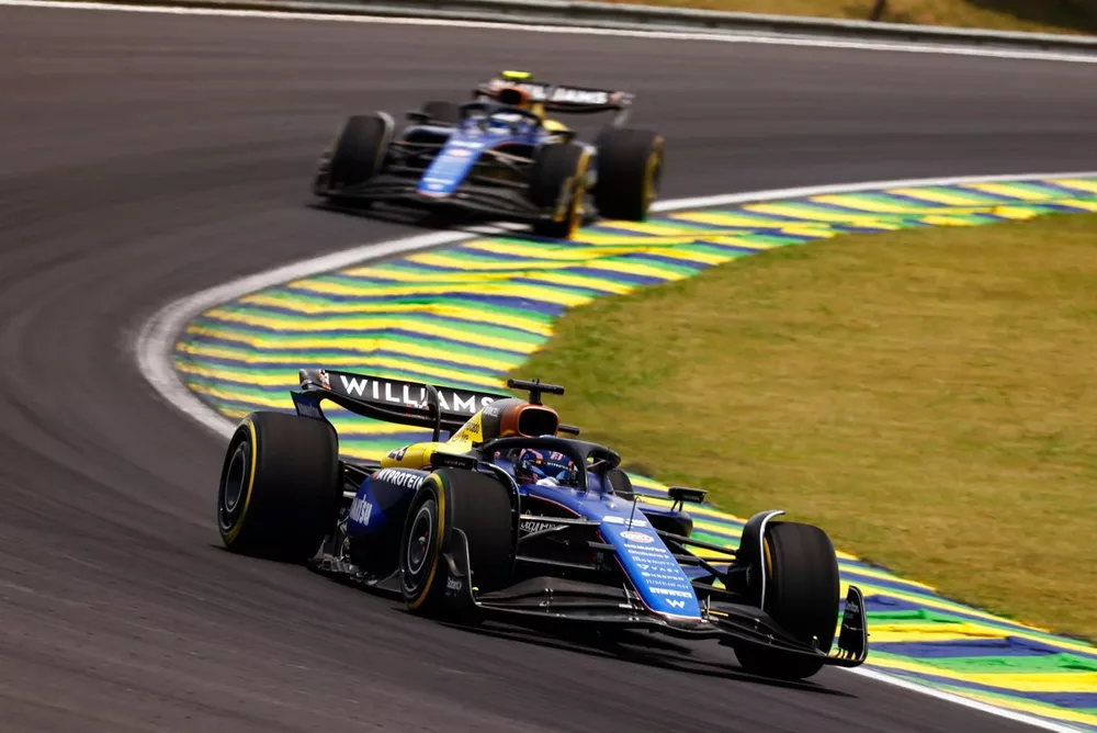 Alex Albon, Williams FW46, Franco Colapinto, Williams FW46