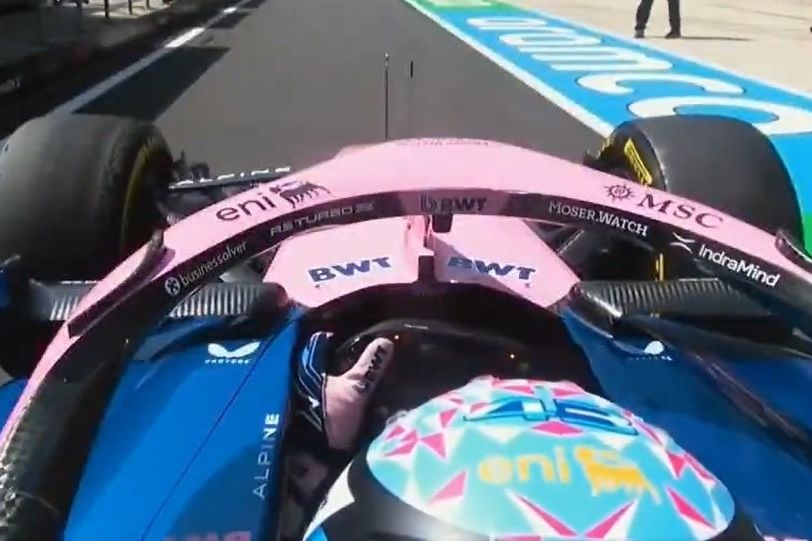 VÍDEO F1: Futuro meme? Colapinto tem problema no pitlane e gera cena engraçada com mecânicos da Alpine