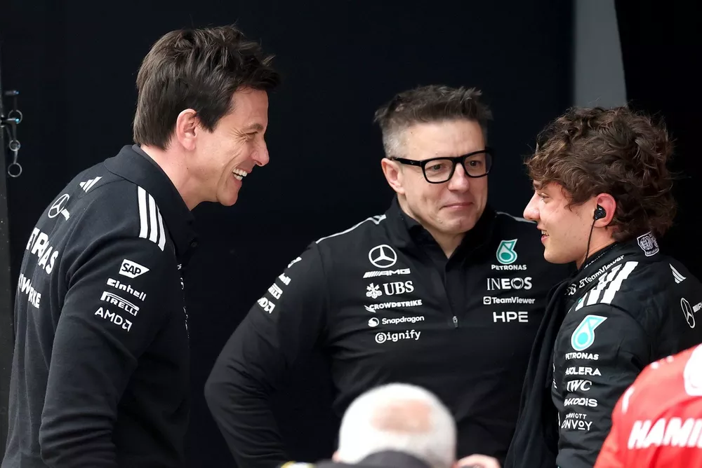 Piedi per terra' – the serious message behind Toto Wolff's joke with  Italian media