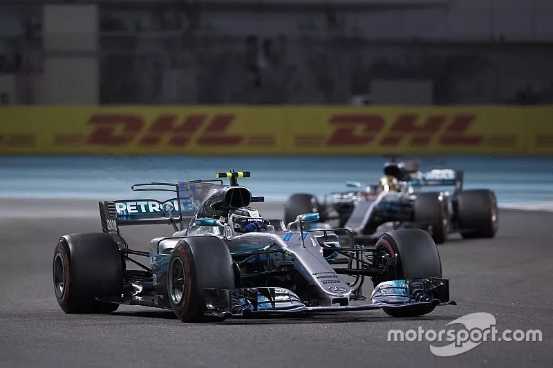Valtteri Bottas, Mercedes AMG F1 W08, Lewis Hamilton, Mercedes AMG F1 W08