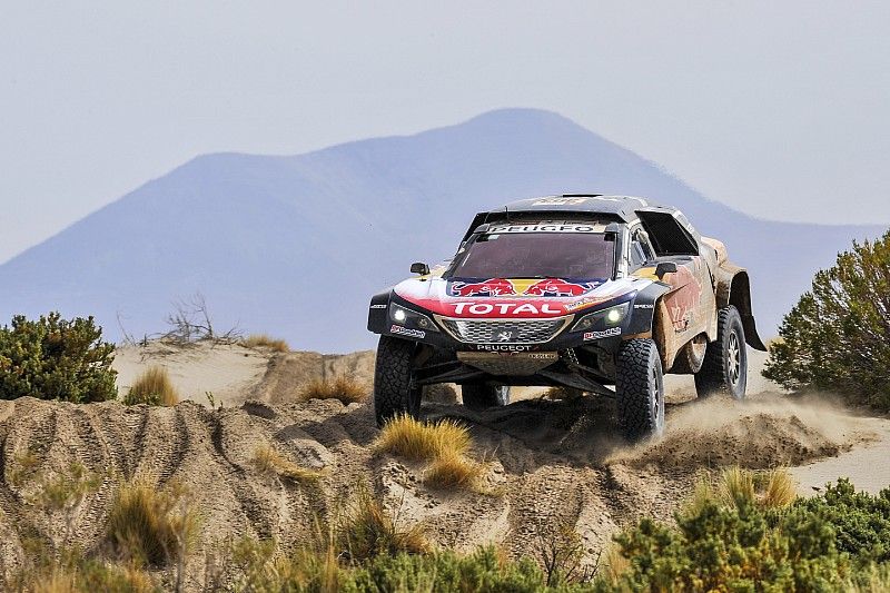 #303 Peugeot Sport Peugeot 3008 DKR: Carlos Sainz, Lucas Cruz