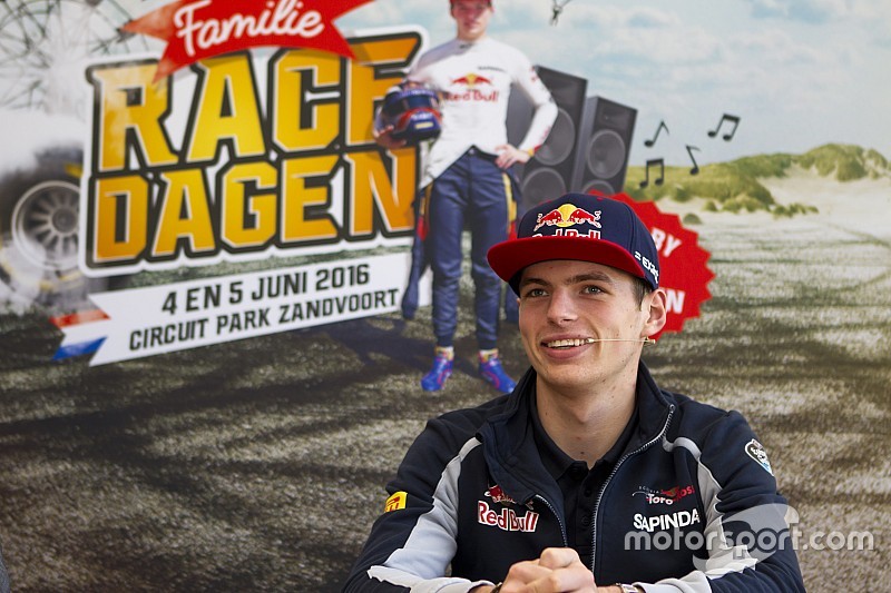 Video: Max Verstappen maakt zich op voor zijn ‘racefeest’