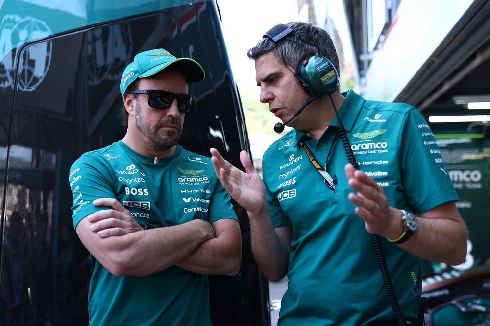 Fernando Alonso, Aston Martin Racing