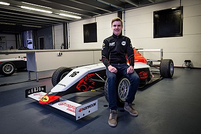 Jarno Opmeer maakt overstap naar Formule 4