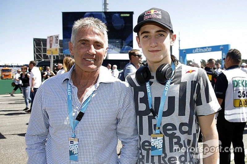 Mick Doohan met zijn zoon Jack Doohan