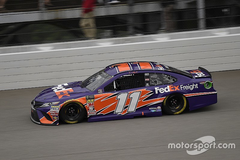 NASCAR: Denny Hamlin dominiert Michigan-Qualifying