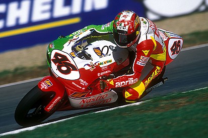 Farbenfroher "Doktor": Die Speziallackierungen von Valentino Rossi