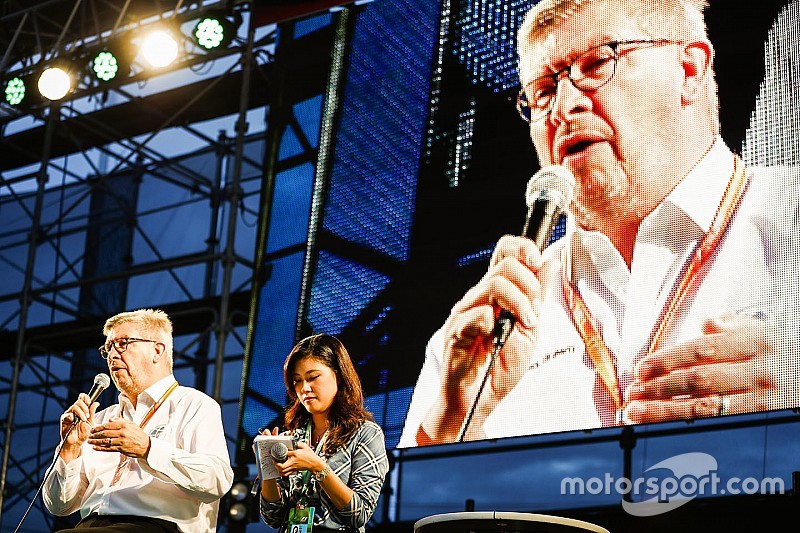 Agag responde a Brawn que no pueden electrificar la F1