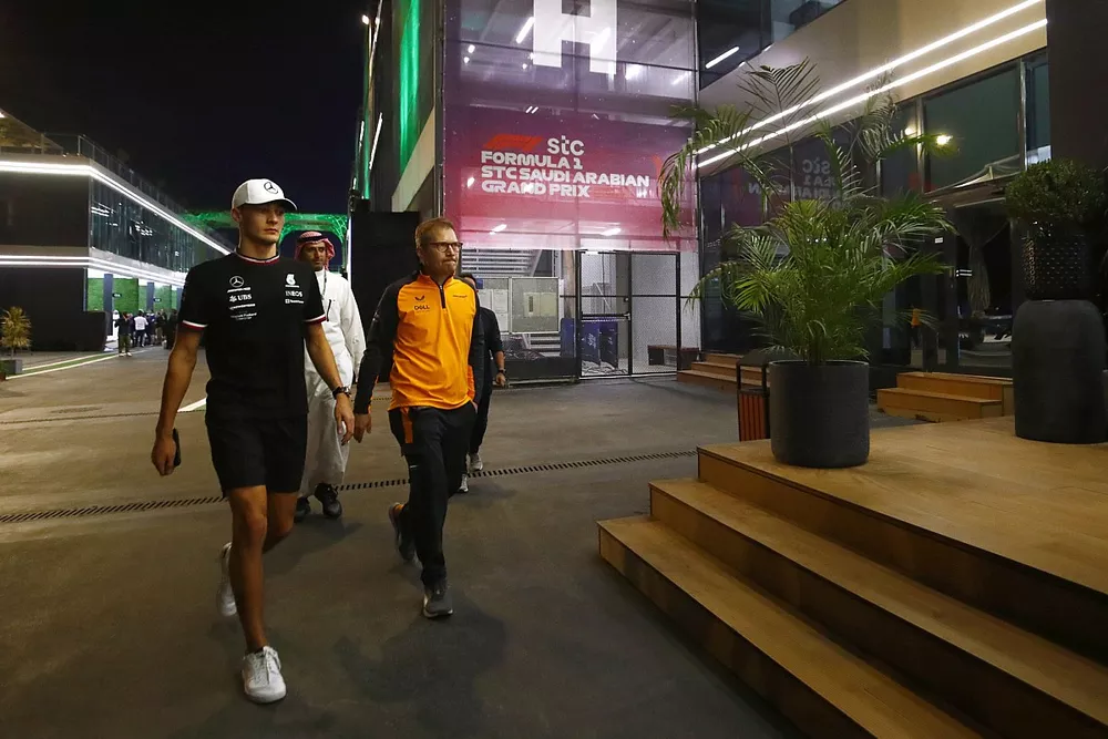 George Russell, Mercedes, Andreas Seidl, Team Principal, McLaren