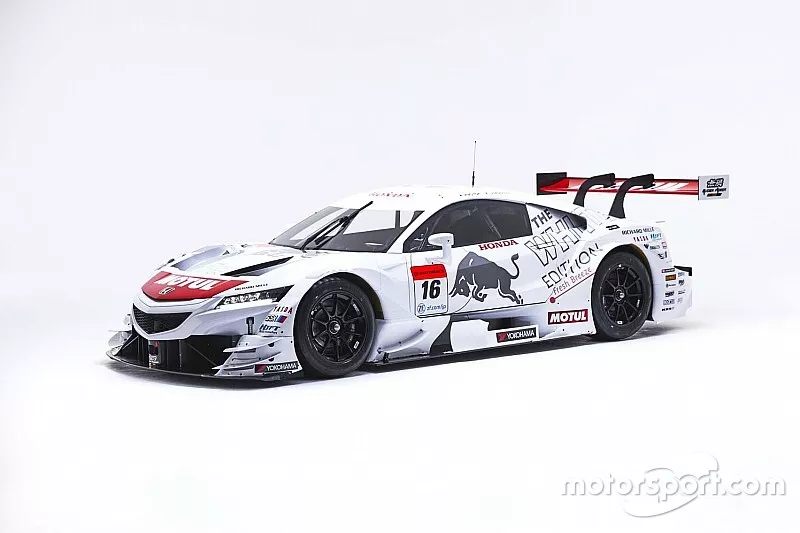 #16 MUGEN NSX-GT test version with "White Red Bull"