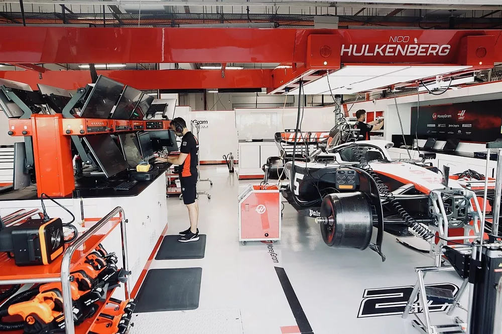 Haas garage