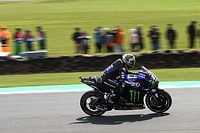 Pole para un Vi&ntilde;ales intocable en Phillip Island