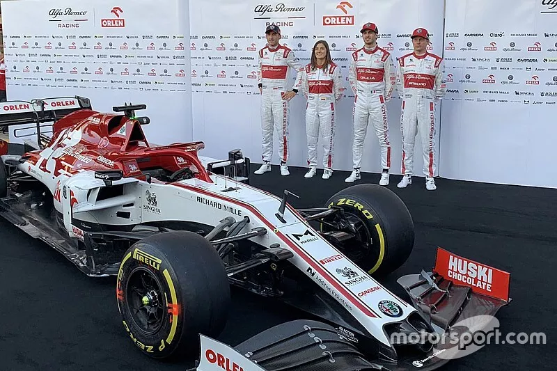 Tatiana Calder&oacute;n, Robert Kubica, Antonio Giovinazzi, Kimi Raikkonen, Alfa Romeo

