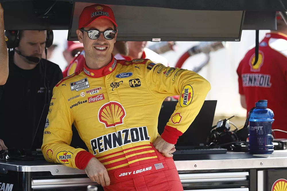Joey Logano, Team Penske, Shell Pennzoil Ford Mustang