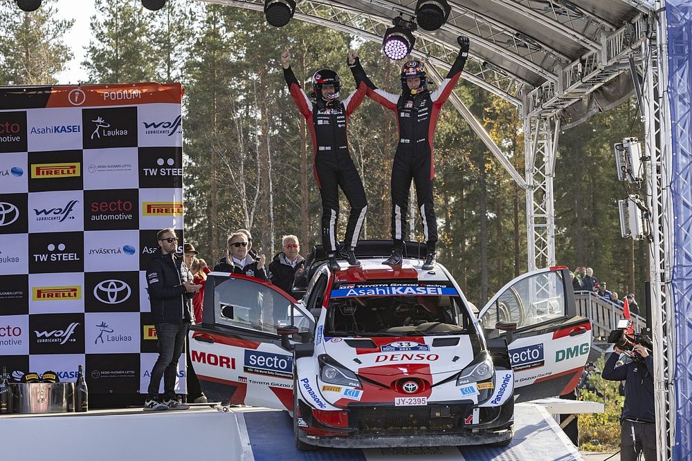 Podio: Elfyn Evans, Scott Martin, Toyota Gazoo Racing WRT Toyota Yaris WRC, Ott Tänak, Martin Järveoja, Hyundai Motorsport Hyundai i20 Coupe WRC