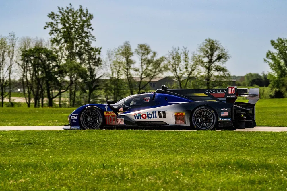 Livr&eacute;e de la #101 Wayne Tayler Racing Cadillac