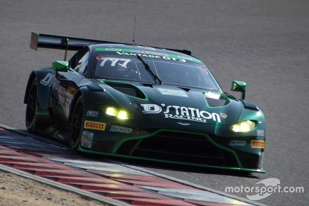 #777 D'station Vantage GT3