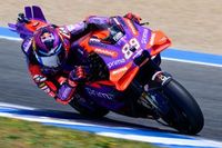 Martin zwycięski, pogrom w czołówce