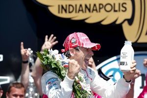 Helio Castroneves intentará correr la Daytona 500 con Trackhouse Racing