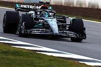 Russell nie zamierza się ograniczać