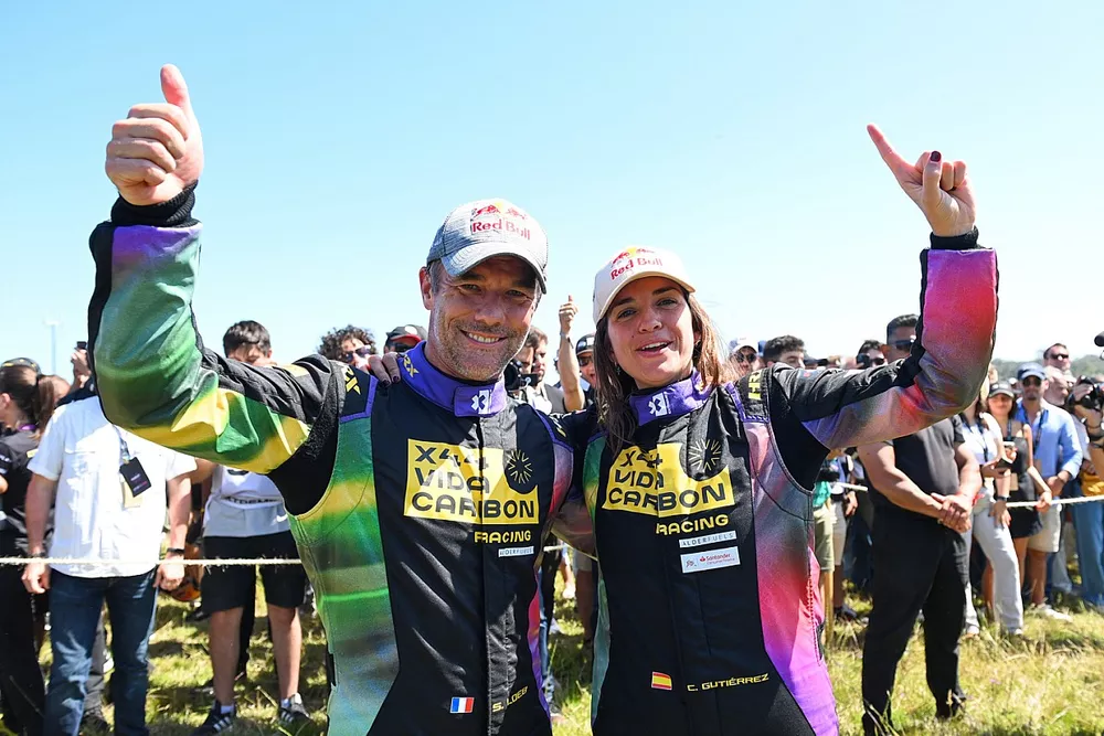 El Team X44 gana el campeonato por equipos, con Cristina Guti&eacute;rrez, S&eacute;bastien Loeb, del Team X44, despu&eacute;s de terminar terceros en la carrera  